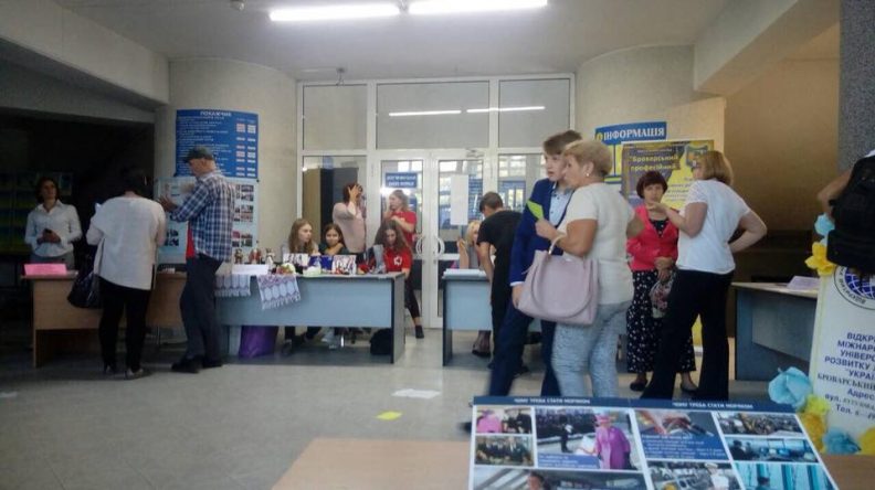 Ярмарка професій в Броварському міськрайонному центрі зайнятості.