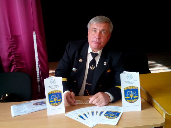 ЯРМАРОК ВАКАНСІЙ в центрі заянятості Макарівського району