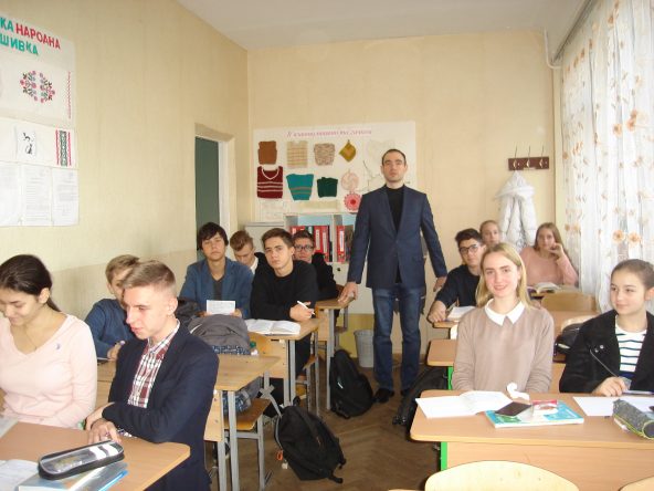06.11.2018 року відбувся захід з профорієнтації у школі №287 м.Києва